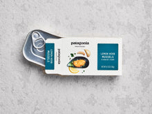 Load image into Gallery viewer, Lemon Herb Mussels
